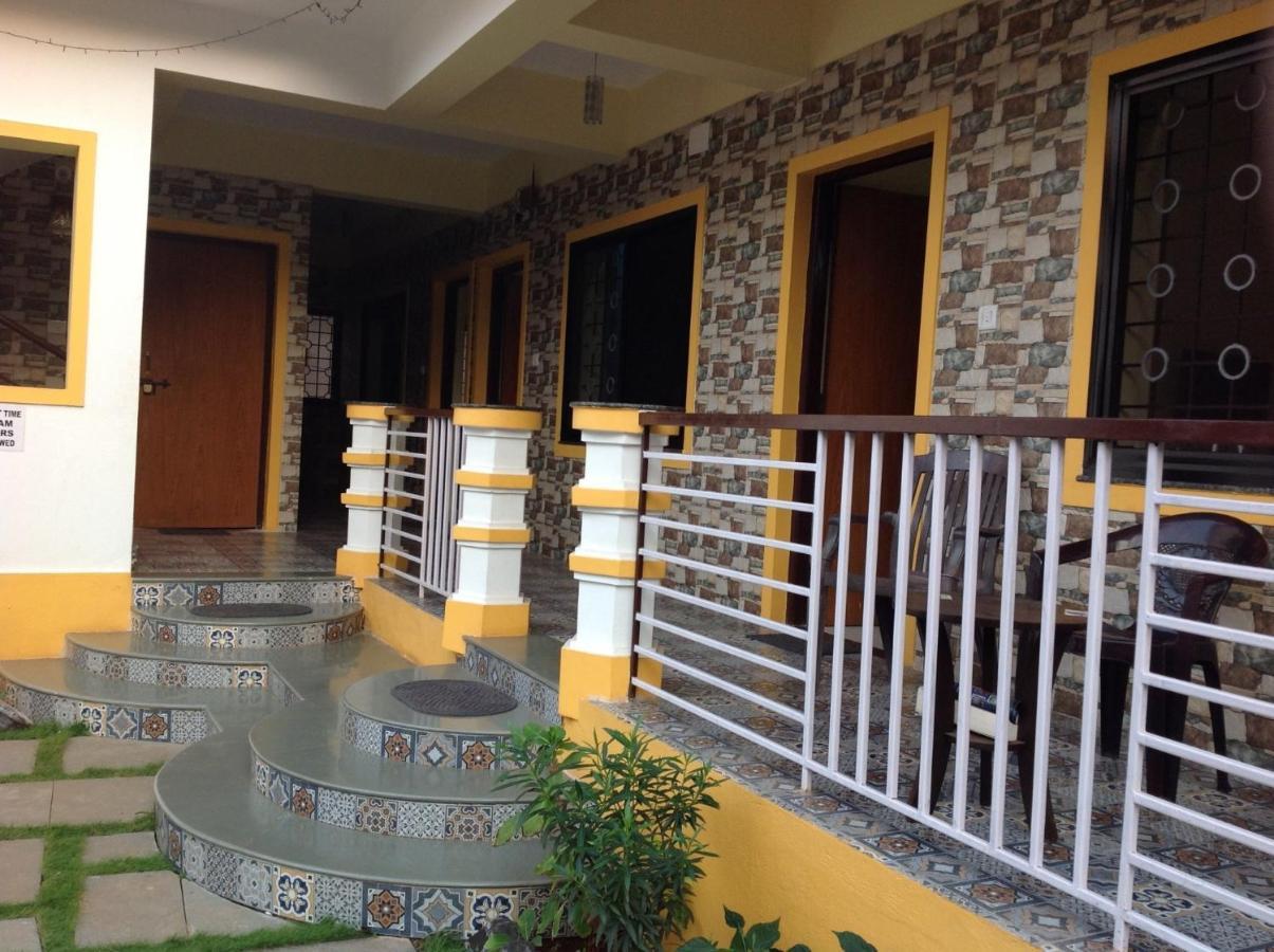 אנג'ונה St. Anthony Guest House. מראה חיצוני תמונה