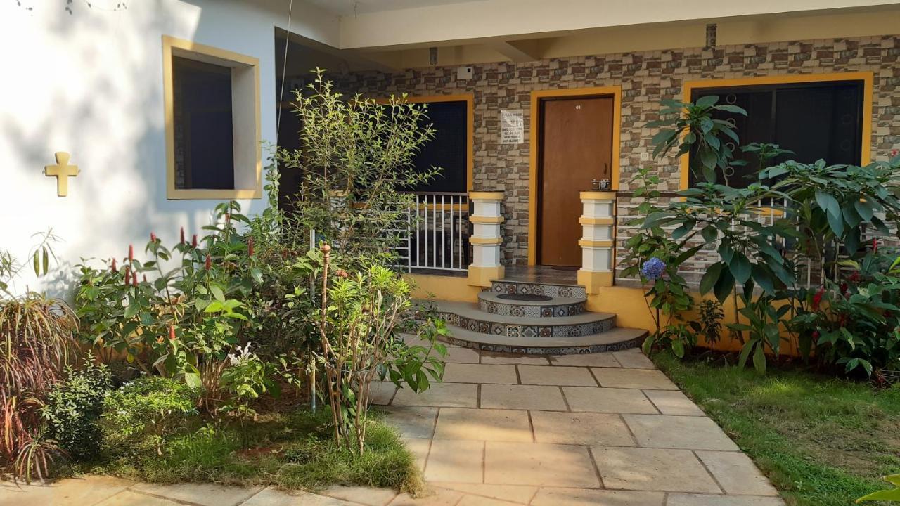 אנג'ונה St. Anthony Guest House. מראה חיצוני תמונה